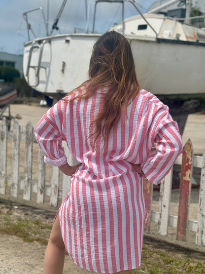 Robe-chemise rayée en coton corail