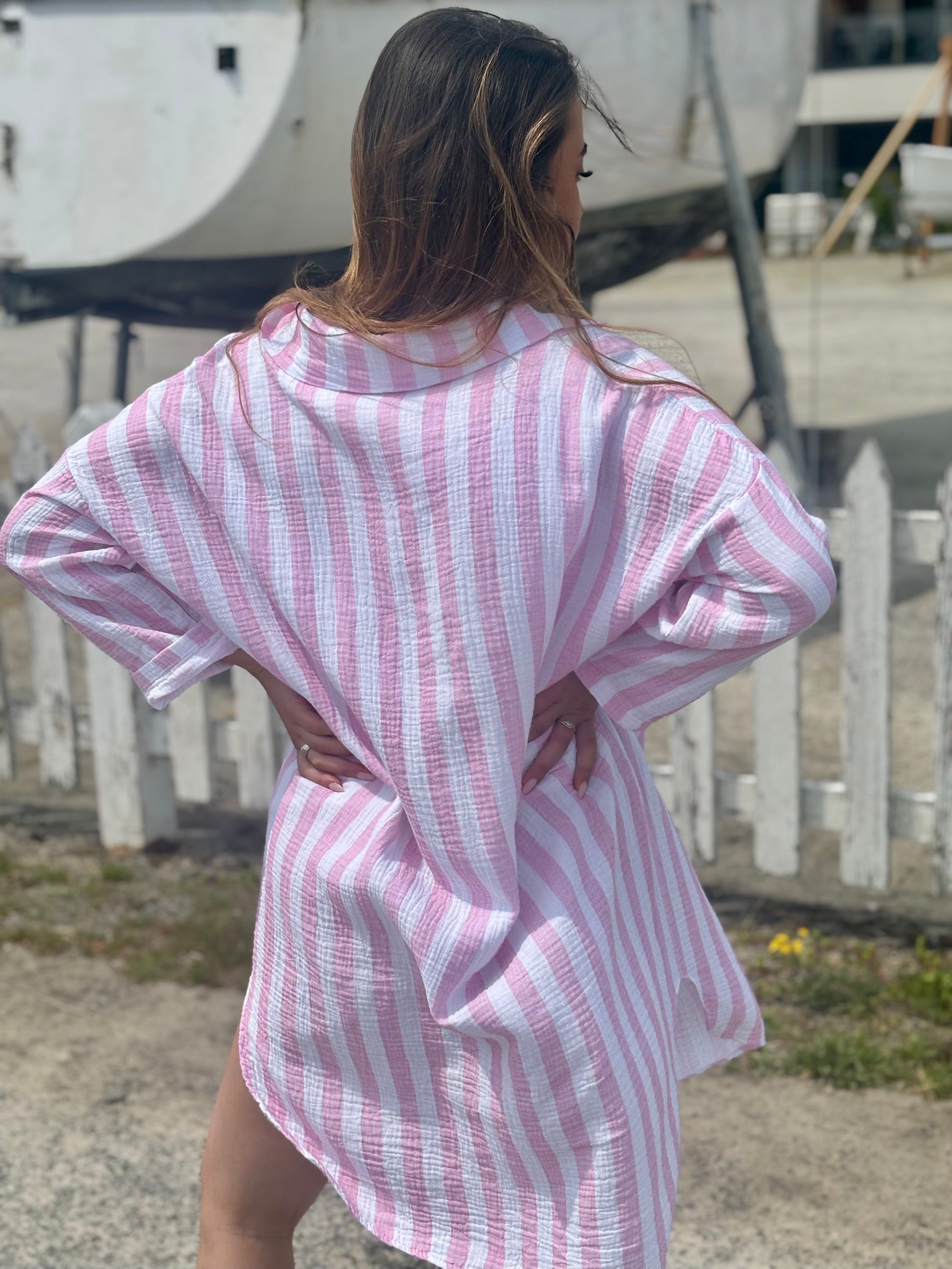 Robe-chemise rayée en coton rose baby