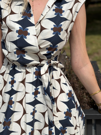 Robe Longue Ceinturé Rétro