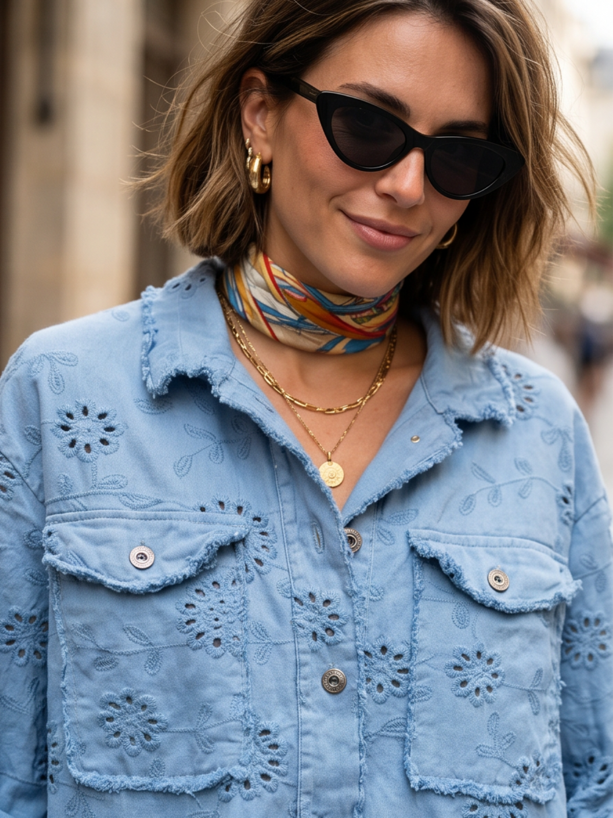 Veste Courte Jean Brodée Fleurs