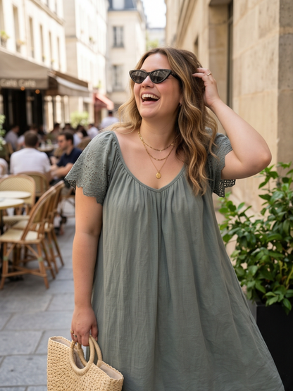 Robe Victoire - Coton manches brodées