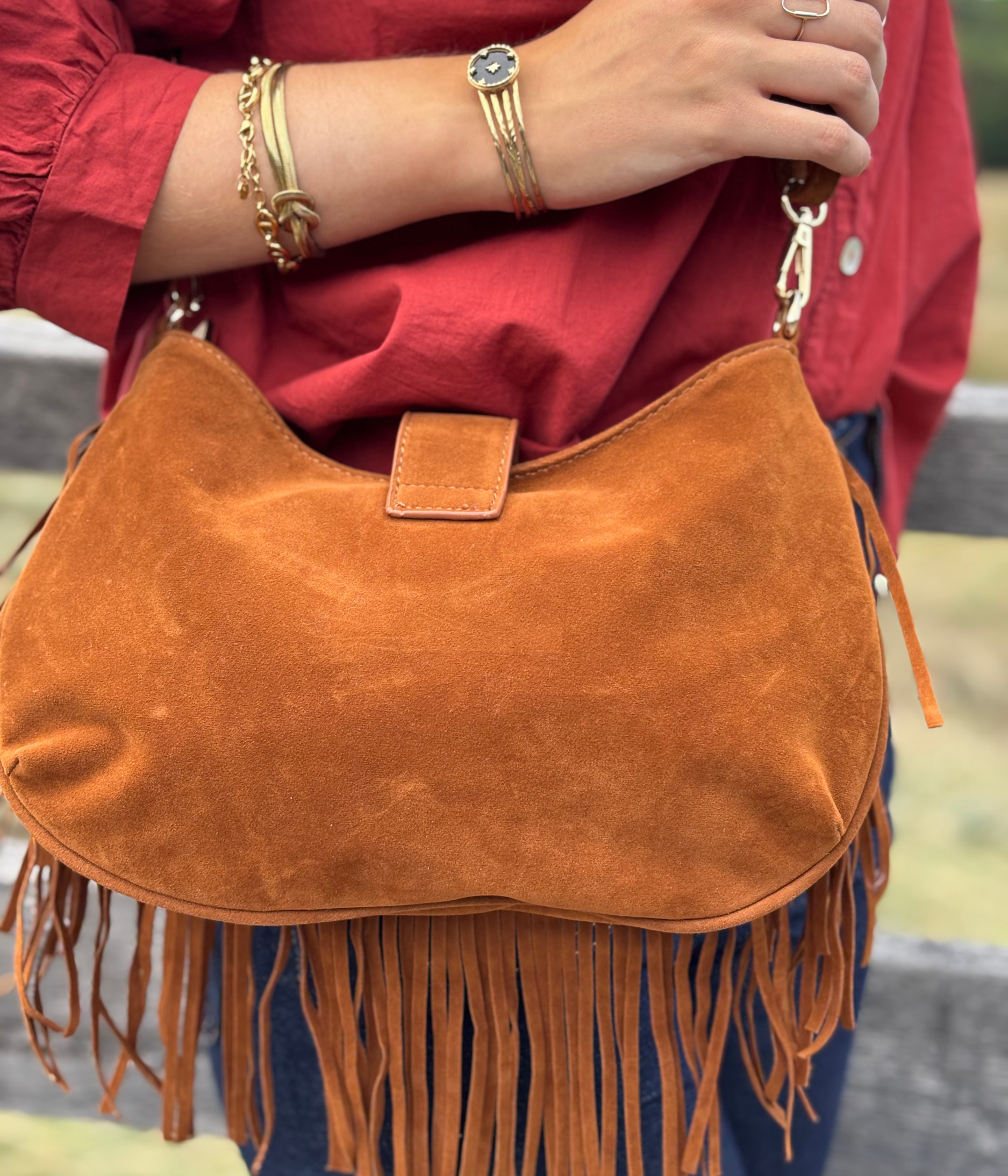 Sac en cuir à franges – Boucle dorée