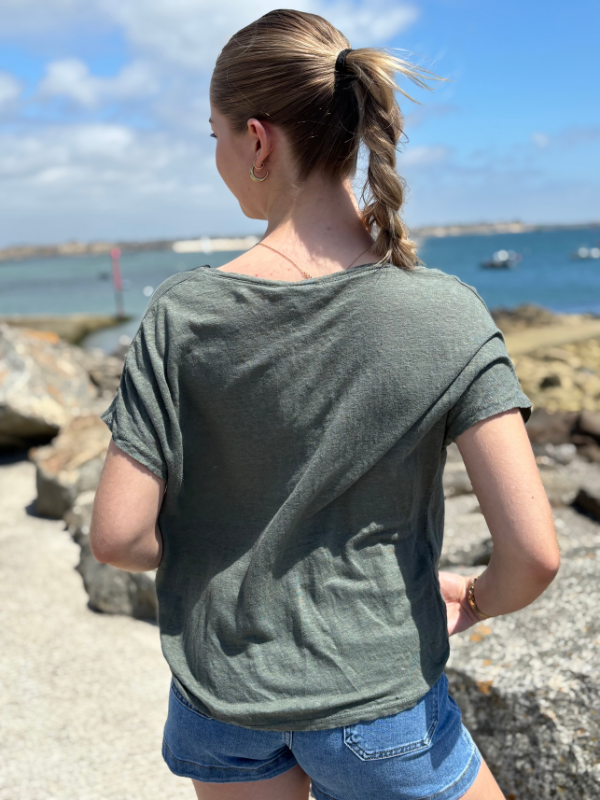Tee-shirt col V en lin