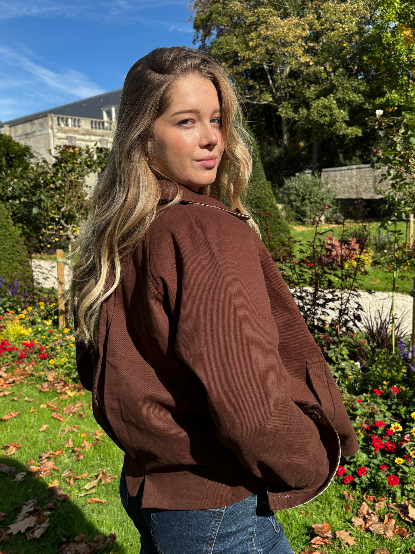 Trench Court Marron