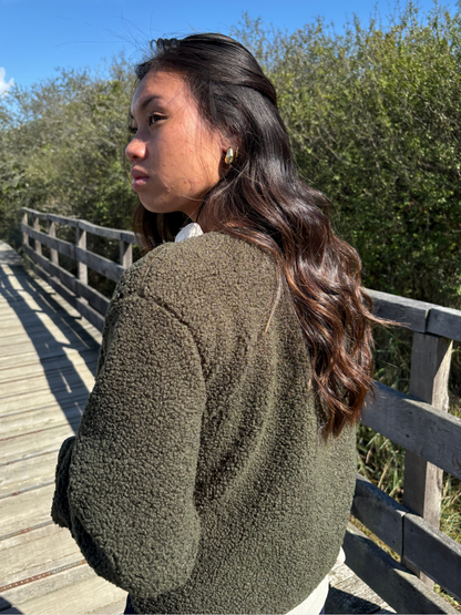 Veste en maille bouclette chic et cosy 