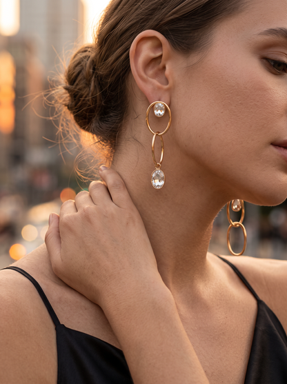 Boucles d'oreilles dorées à trois anneaux ouverts et cristal facetté