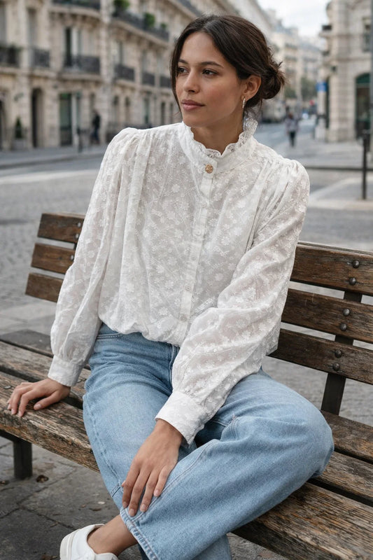 Chemise Élégante Col Volanté