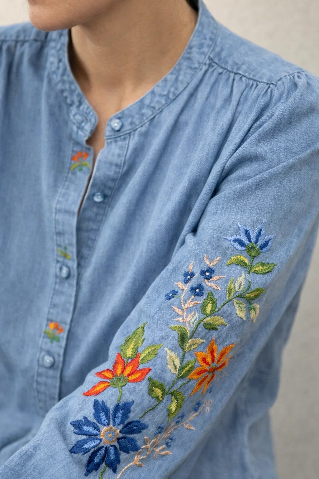 Chemise Brodée Bleue