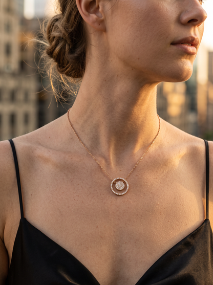 Collier doré à pendentif rond, acier inoxydable
