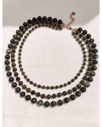 Collier Multi-Rangs Résine