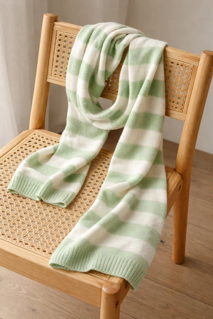 Écharpe Fine Rayée