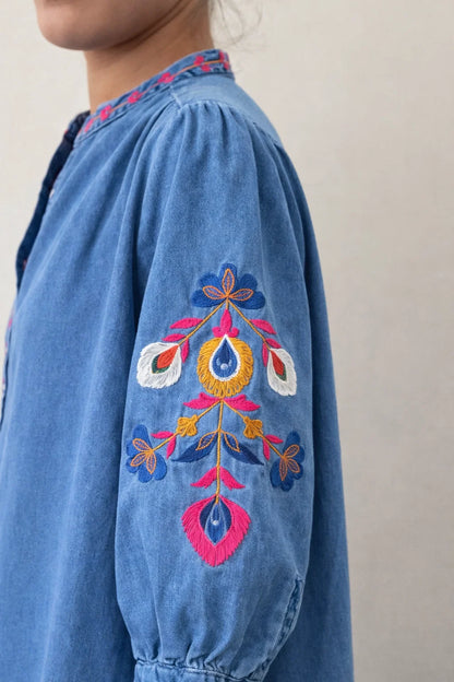 Robe Denim Brodée