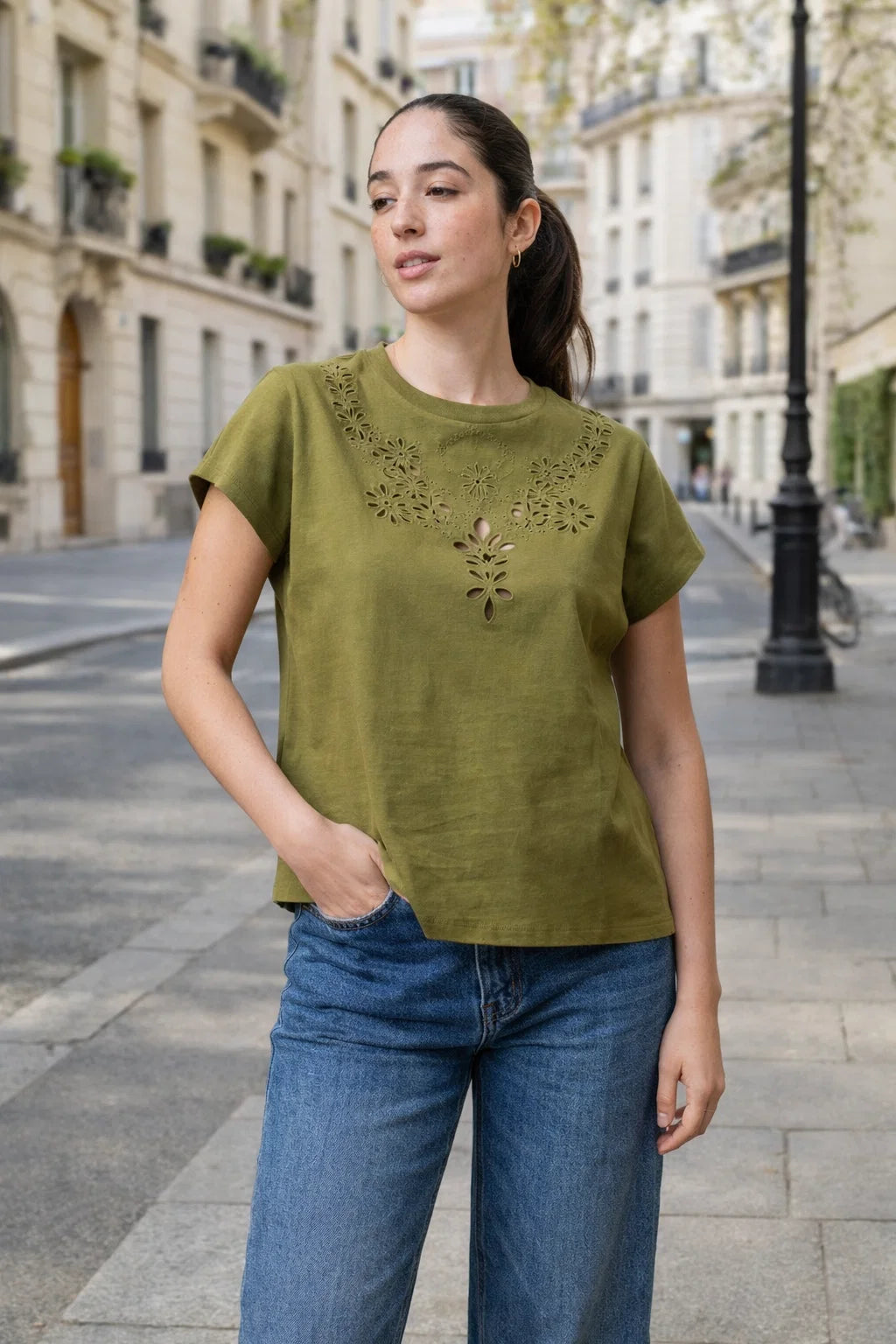 Tee-shirt Broderie Ajourée