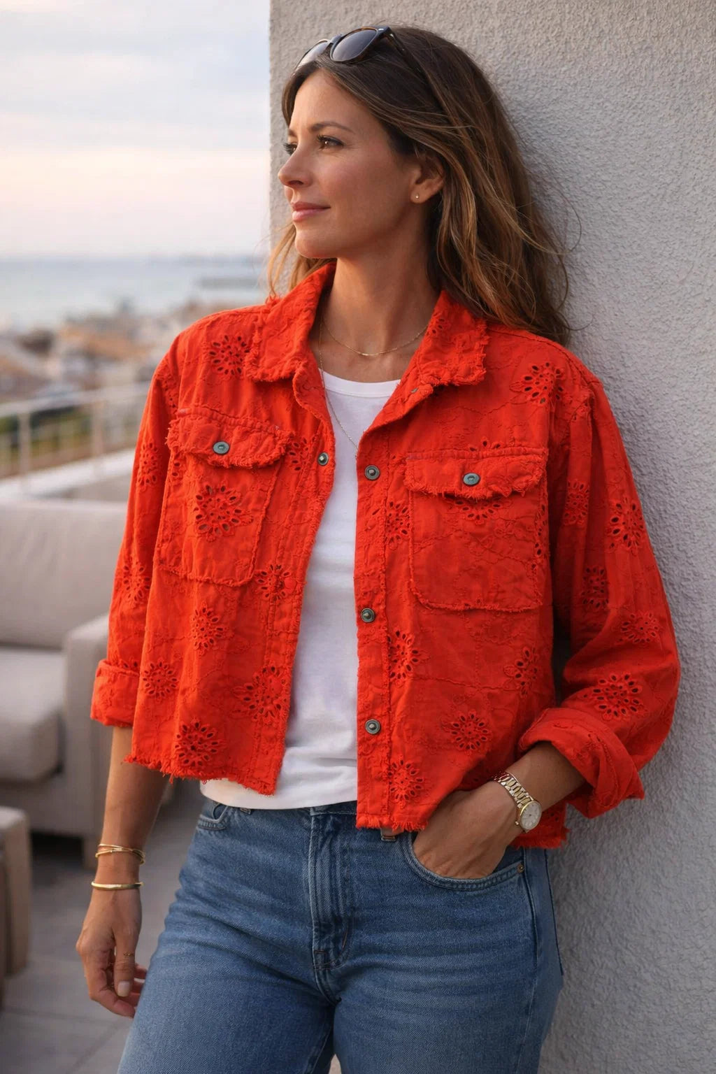 Veste Courte Brodée Fleurs